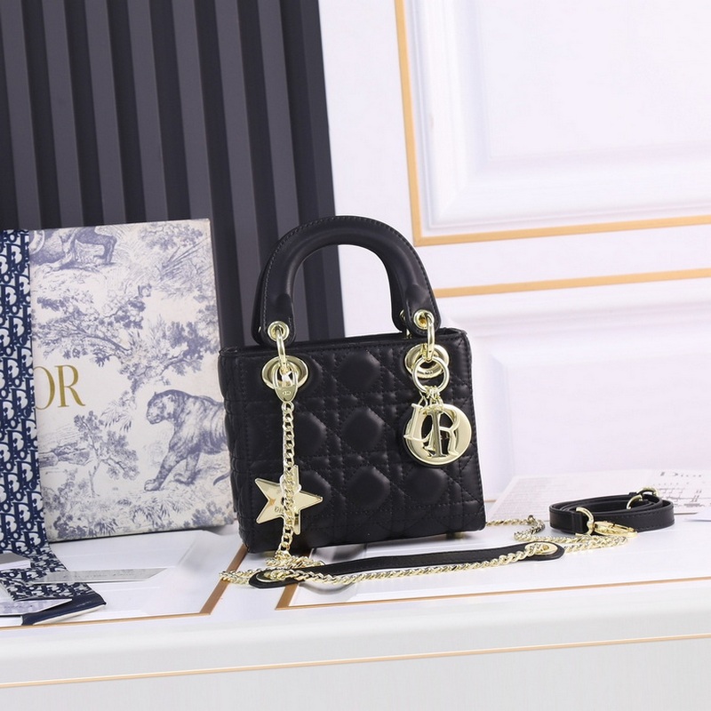 DIOR Handbags 322